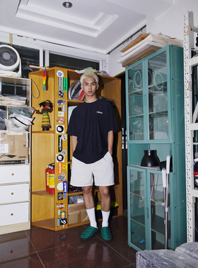 a.t Between 雅痞条纹logo tee 工作室手工定制 可提供尺寸