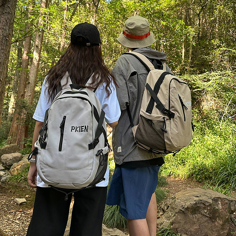 情侣时尚百搭双肩背包男女登山运动双肩包休闲户外出行旅行双背包