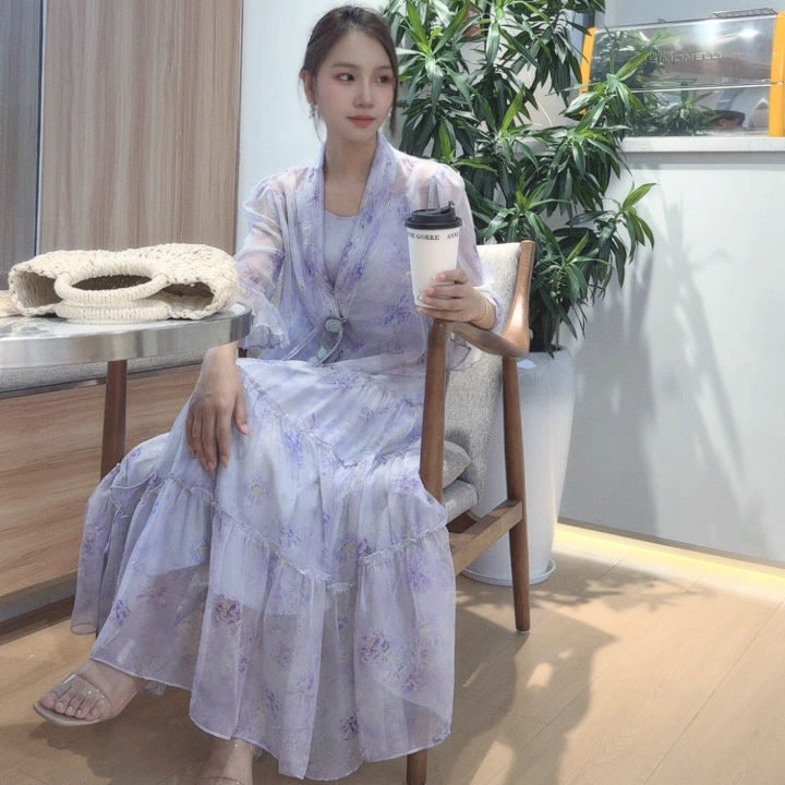 8097桑蚕丝连衣裙夏季新款高端品牌气质法式印花舒适百搭真丝裙