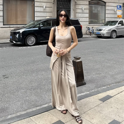 MonMonde-2025 夏季新款 杏色长款背心连衣裙+披肩套装女