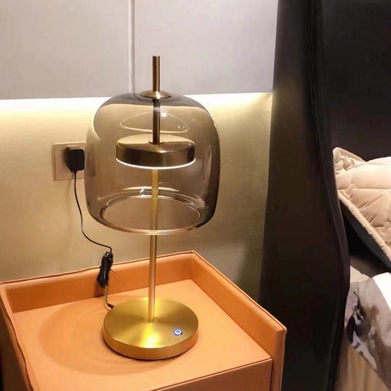 北欧简约创意客厅台灯