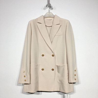 VE系列 D95090 时尚西装外套品牌女装折扣