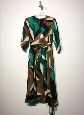 艾O系列 D88111 时尚连衣裙品牌女装折扣全