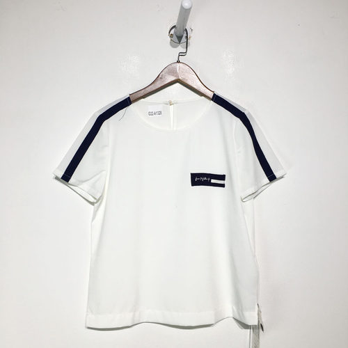 品牌折扣    T恤潮款G22-A1328