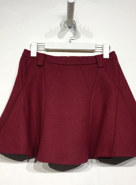 贝QN系列 D78048 时尚毛呢短裙品牌女装折扣切