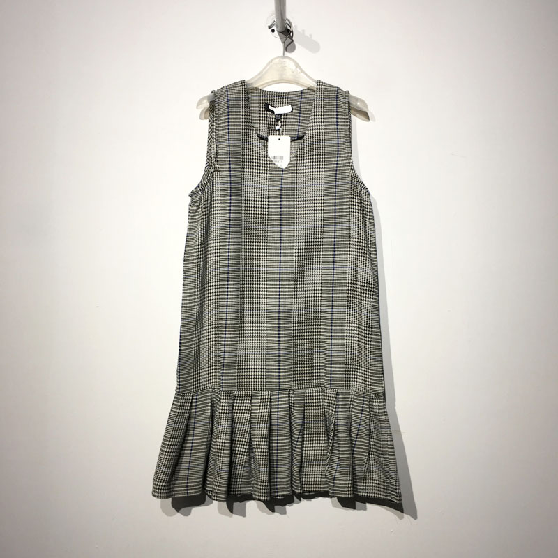HC系列*专柜撤柜 D86876 时尚连衣裙品牌女装折扣