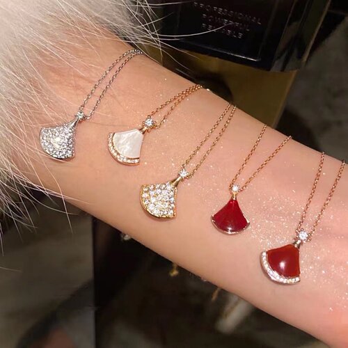 扇形小裙子项链女锁骨链百搭新款