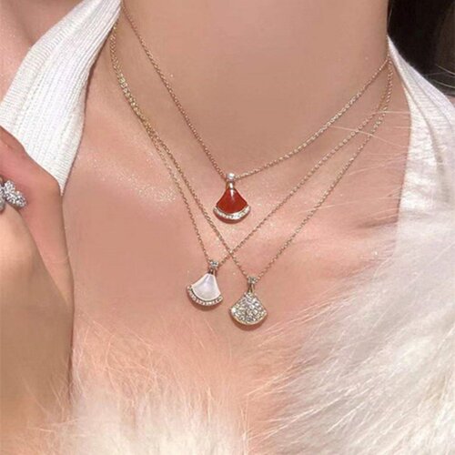 扇形小裙子项链女锁骨链百搭精致