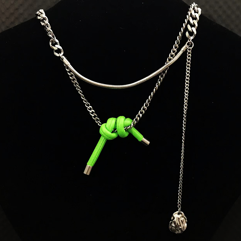 新款绿色项链女夏轻奢小众设计