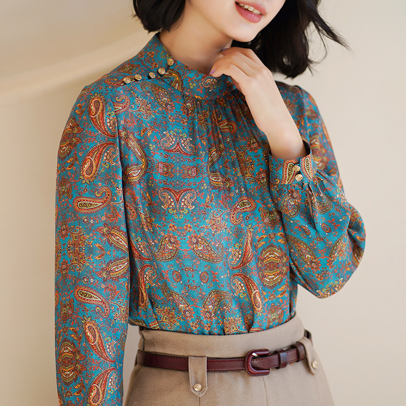 宽松版复古文艺长袖印花衬衫