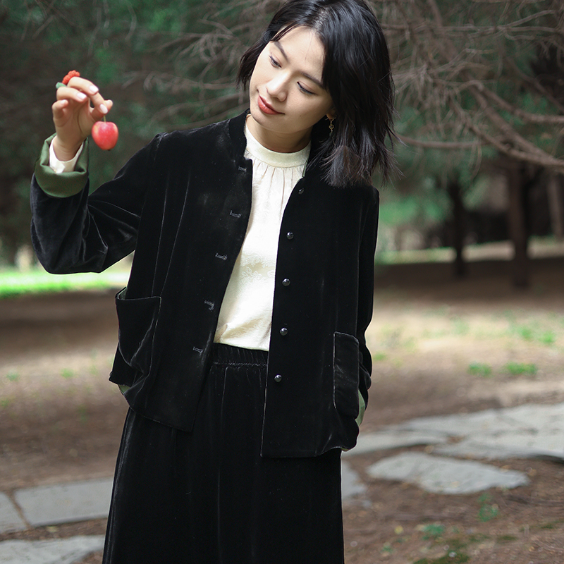 轻中式黑色真丝丝绒上衣