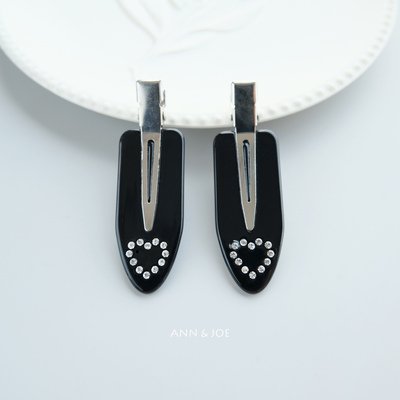 新款黑色爱心水钻无痕边夹