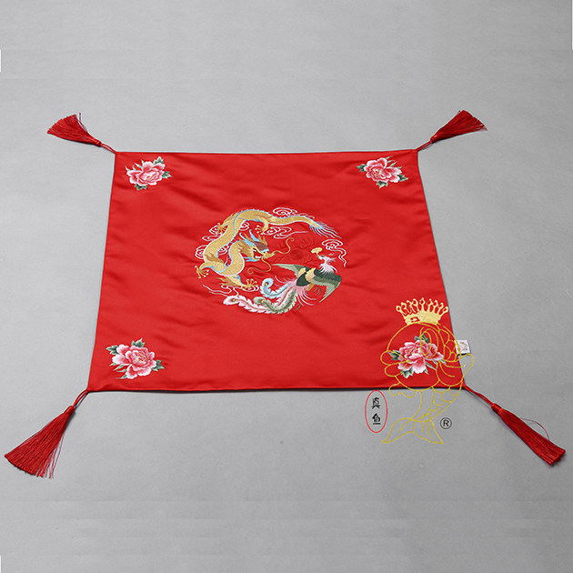 人气中式床头柜布刺绣大红绸缎龙凤呈祥鸳鸯戏水牡丹多用盖巾包邮,居家布艺,万能盖巾,淘宝优惠券,粉丝福利购,淘宝优惠卷