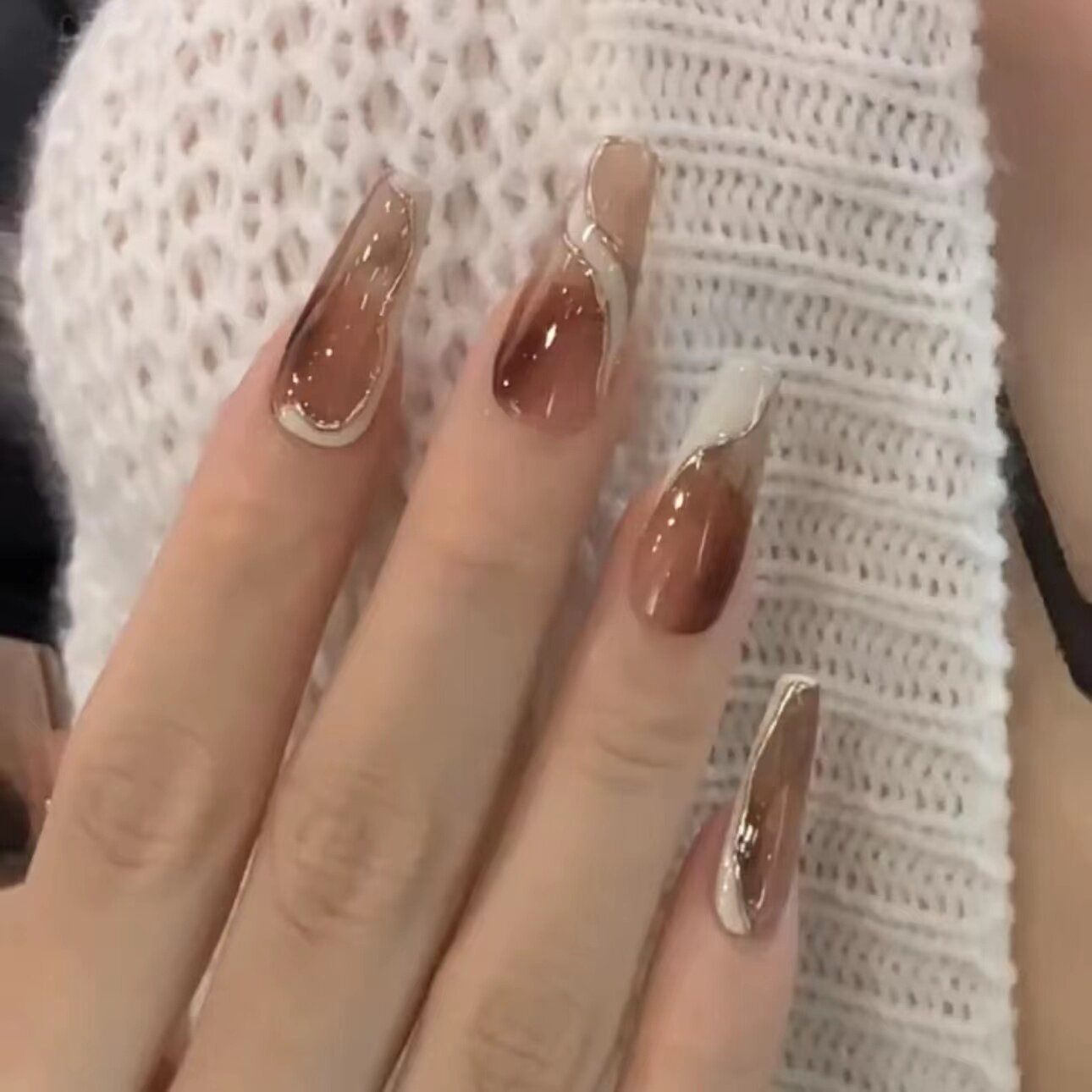 爆款秋冬拼接琥珀晕染美甲贴