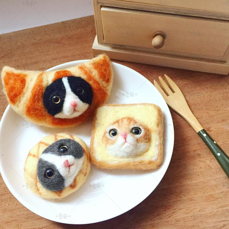 羊毛毡 戳戳乐 猫咪 羊角面包 菠萝油 吐司 黑白猫 小猫 英短蓝白