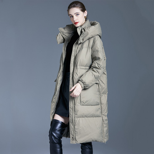 高端品牌羽绒服加厚连帽女外套