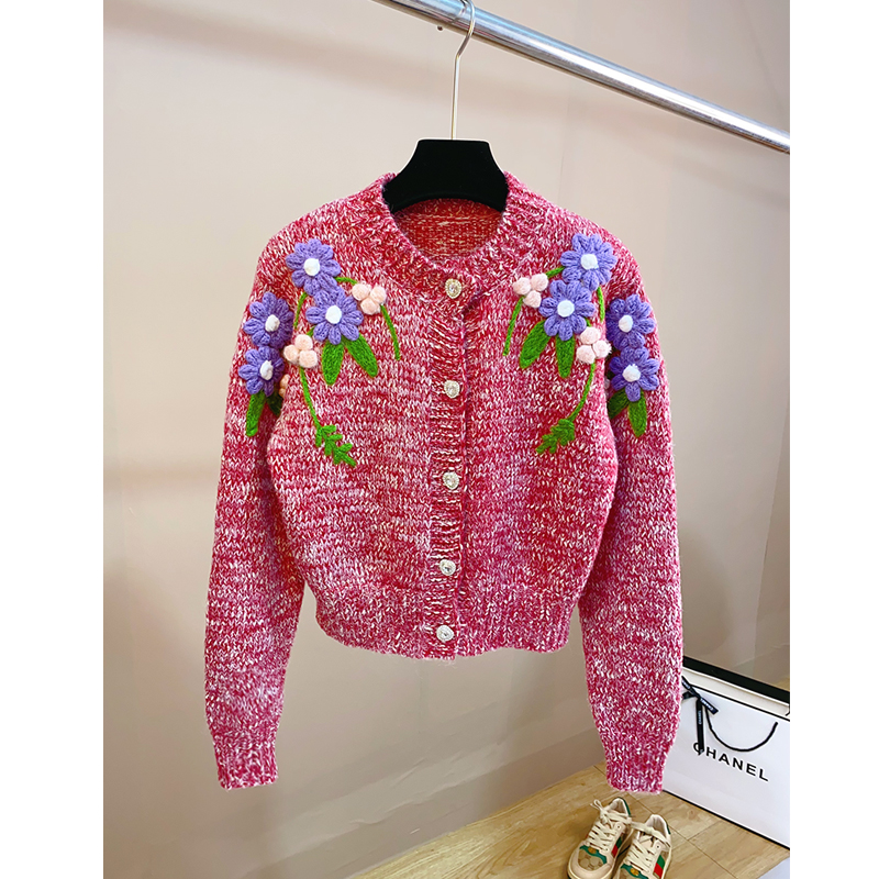 圆领单排扣圆领开胸绣花开衫