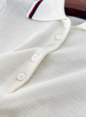 严言 超细羊毛条纹撞色POLO领短袖针织衫女春夏薄款显瘦翻领上衣