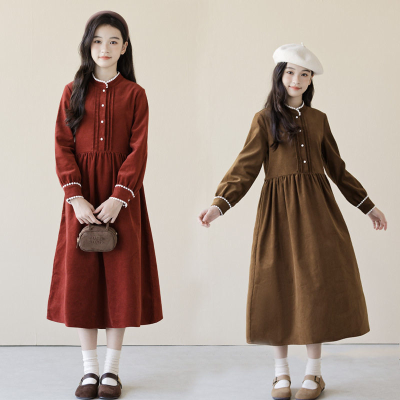 女童高级感连衣裙秋冬新款中大童韩版洋气灯芯绒公主裙女孩生日裙