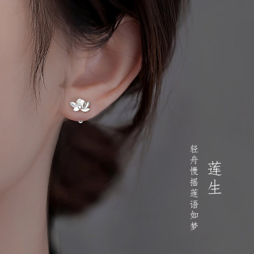 Z小姐999纯银针国风女莲花耳钉