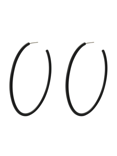 Z小姐 Черные серьги, 2025 года, популярно в интернете