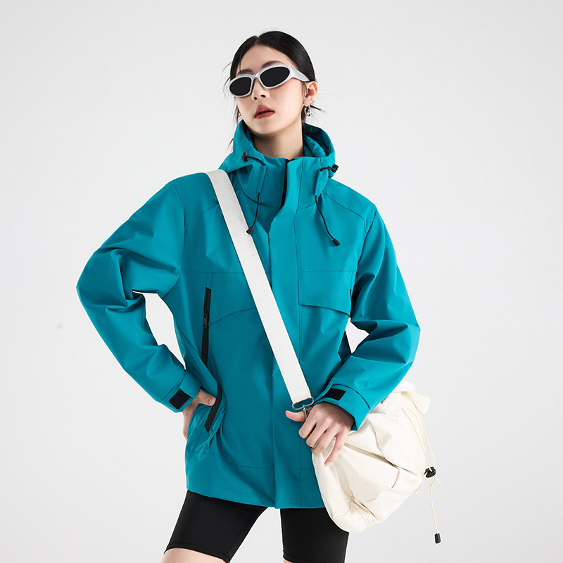 2026新款户外冲锋衣单衣男女运动外套防风防水时尚休闲连帽上衣