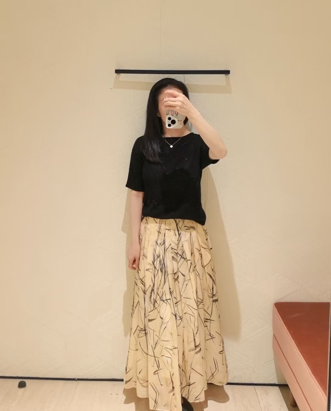 夏季满天星细闪针织短袖女 一字领宽松遮肉侧边抽绳收腰羊毛上衣