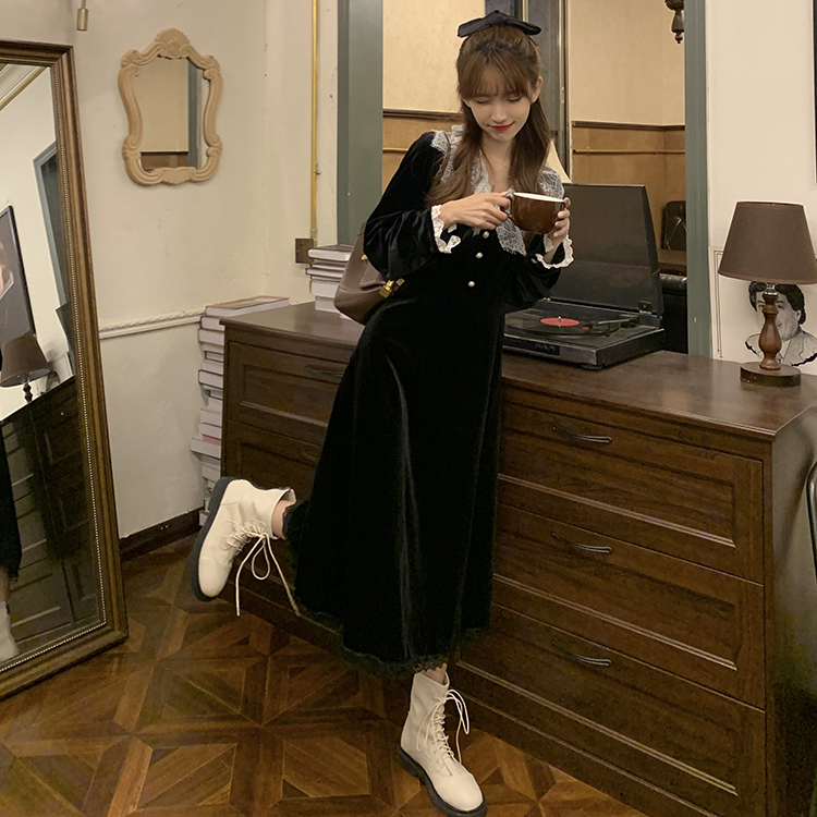 Real price French Retro Black Velvet Lace patchwork dress