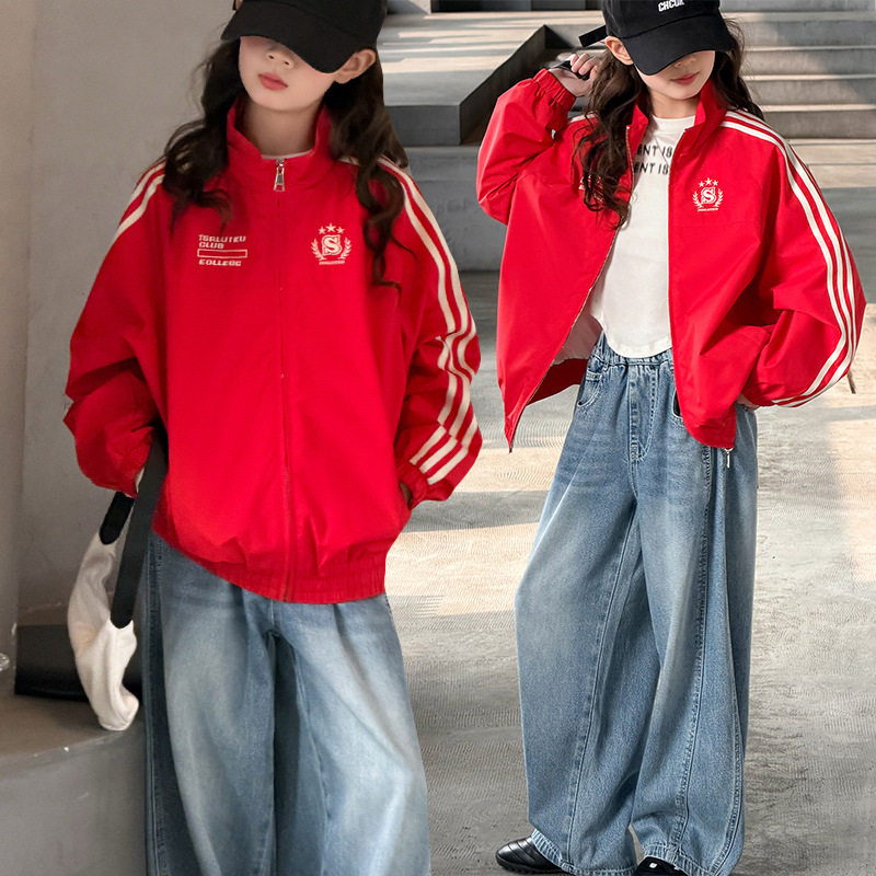 女童外套2026春季新款韩版儿童美式复古夹克中大童春款红色冲锋衣
