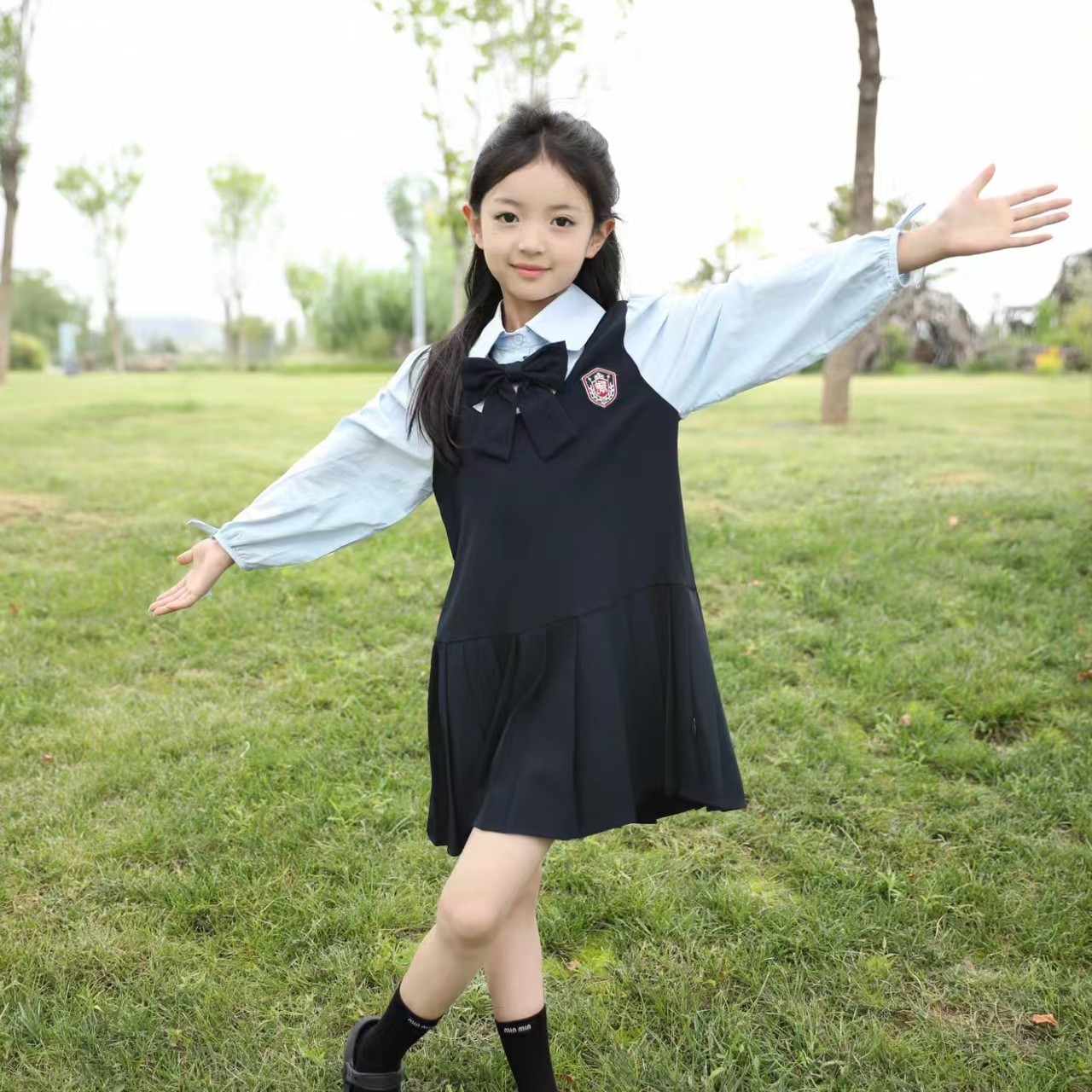 女童学院风套装春秋新款女孩西装外套假两件连衣裙班服团体演出服