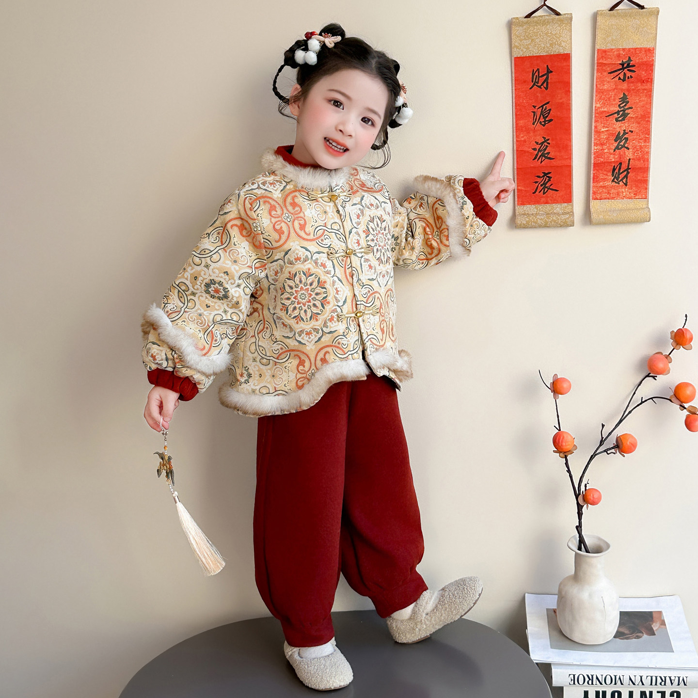 女童新中式套装冬天新款儿童国风两件套女孩喜庆拜年服演出服童装