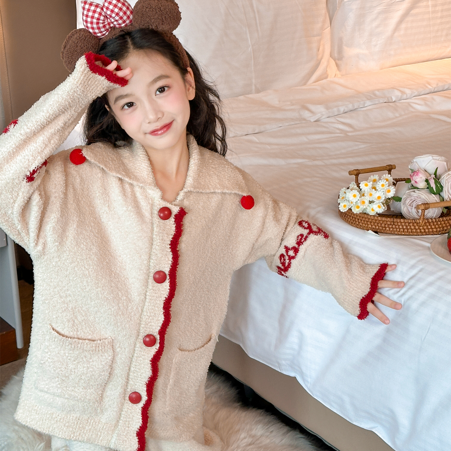 女童睡裙冬季新款儿童2026潮家居服套装女大童加绒加厚保暖套装潮