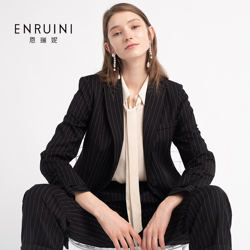 ¶÷ÈðÄÝ2019ÔçÇïпî¶Ì¿îÎ÷×°OLÆøÖÊÉÏÒÂÍâÌ×¼òÔ¼¸ÉÁ·ÏÔÊÝÐÞÉíÎ÷·þ