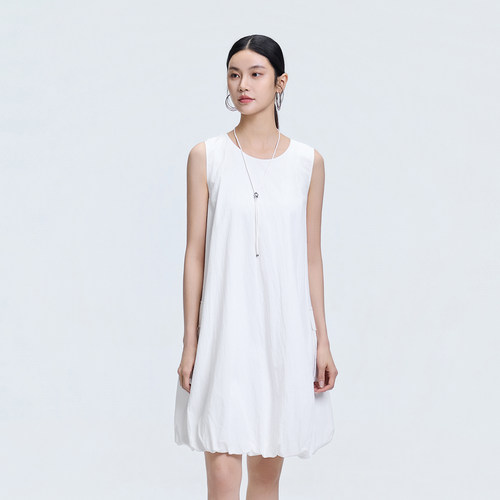 恩瑞妮夏季白色花苞连衣裙