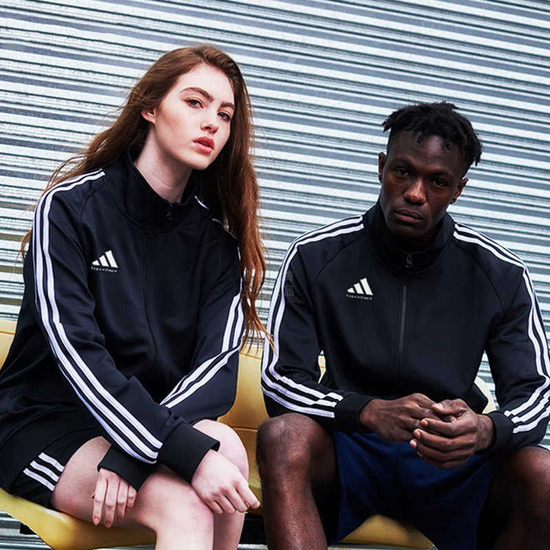 Adidas阿迪达斯女外套秋冬男情侣休闲运动服夹克衫TR30JT
