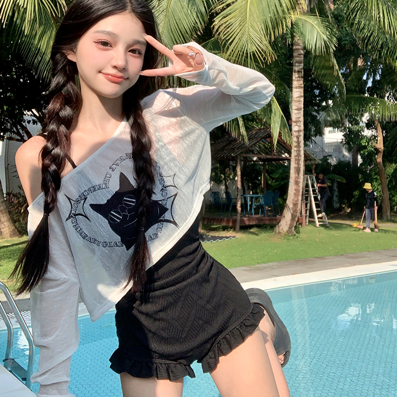 泳衣女2025新款可爱卡通小猫连体两件套长袖罩衫保守遮肚显瘦绝美