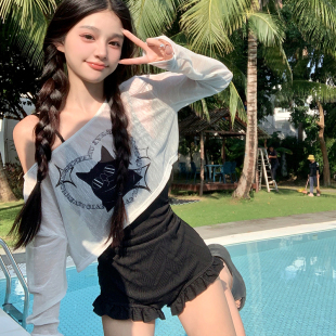 保守遮肚显瘦绝美 罩衫 泳衣女2025新款 可爱卡通小猫连体两件套长袖