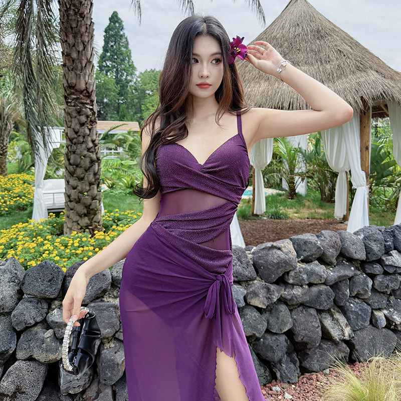 泳衣女2025新款高级性感紫色显瘦遮肚连体成人绝美度假长裙两件套