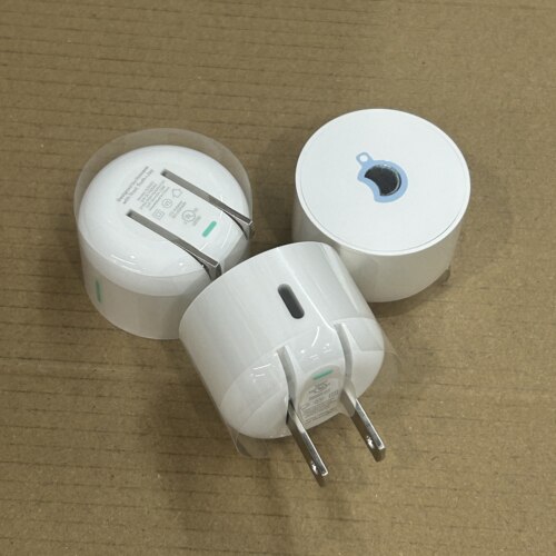 HU0423美规TypeC直流电源适配器5V1.5A 7.5W折叠插脚小型设备供电