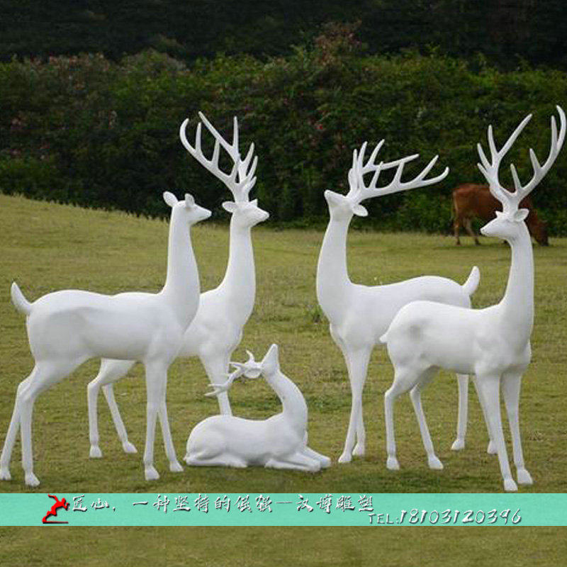 定制玻璃钢群鹿雕塑城市园林大型彩绘动物雕像制作广场雕塑品摆件