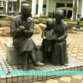 传统文化亲情主题人物铸铜雕像园林景观一家人雕塑大型玻璃钢雕像