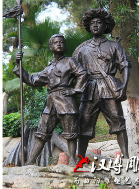 抗战英雄玻璃钢公园景观人物雕塑