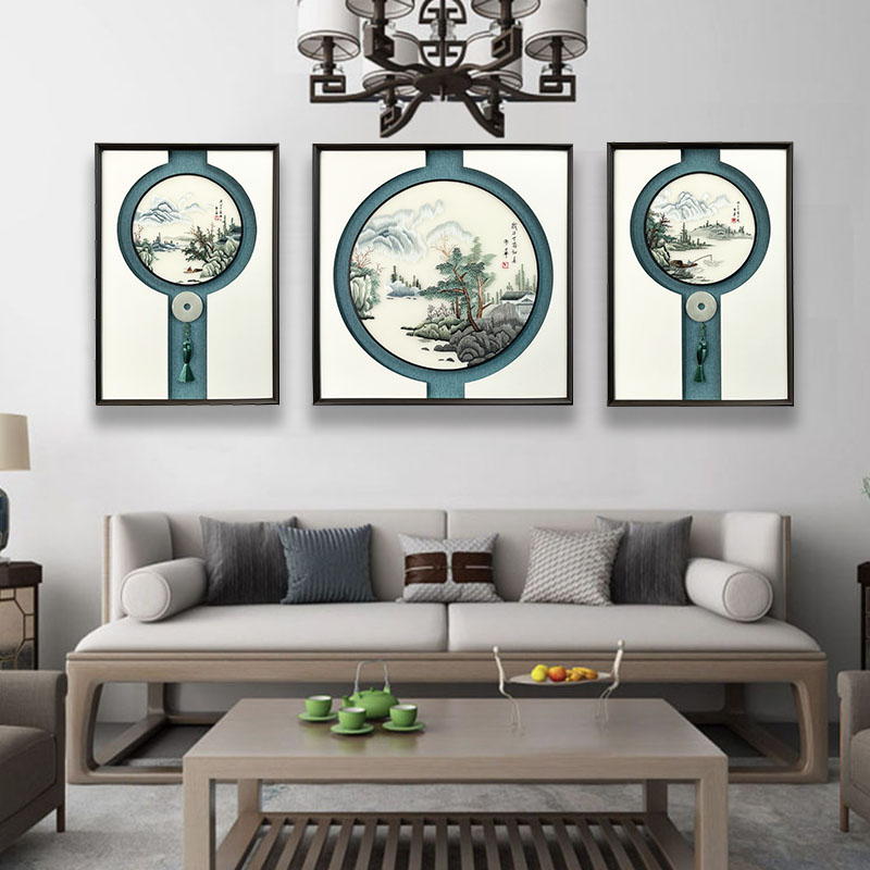 客厅沙发背景墙实木装饰挂画山水风景刺绣三联画简约新中式苏绣图片