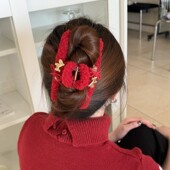 新年红色毛绒抓夹女过年氛围感发夹2026新款 秋冬百搭鲨鱼夹子头饰