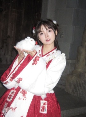 龙年新年衣服粉色中华风lolita洛丽塔少女op蓬蓬公主裙国风秋冬款