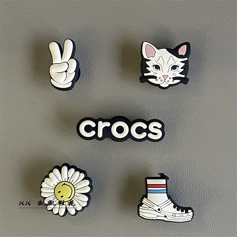 适配Crocs配饰扣卡骆驰智必星新款男生百搭洞洞鞋花入坑鞋上装饰