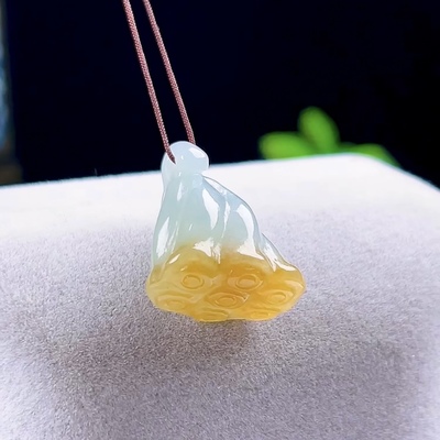 缅甸料天然A货翡翠玉石冰飘黄莲蓬玉坠多子多福莲子吊坠镶嵌精品