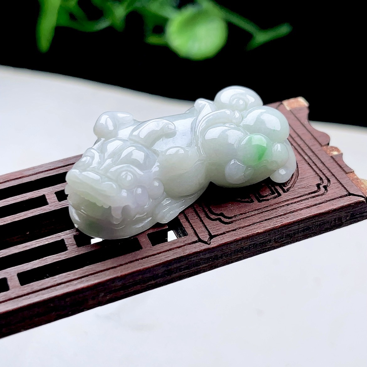 貔貅翡翠招财天然玉坠