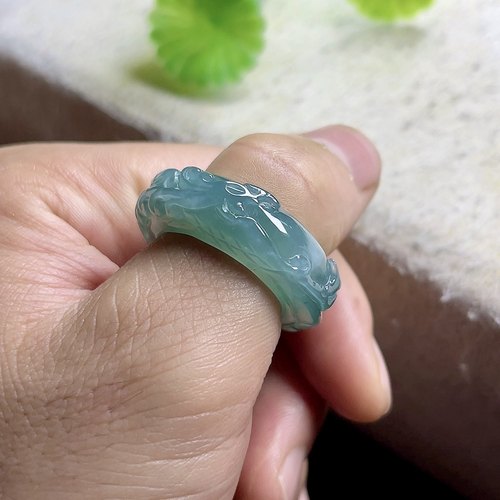 蓝刚冰绿翡翠凤凰扳指20.5MM