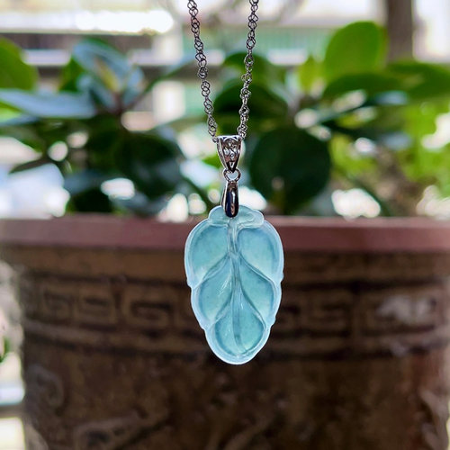 老坑种天然玉石翡翠吊坠女款